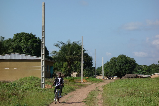 LOGONDE (SP Sandegué) - Travaux d'électrification
